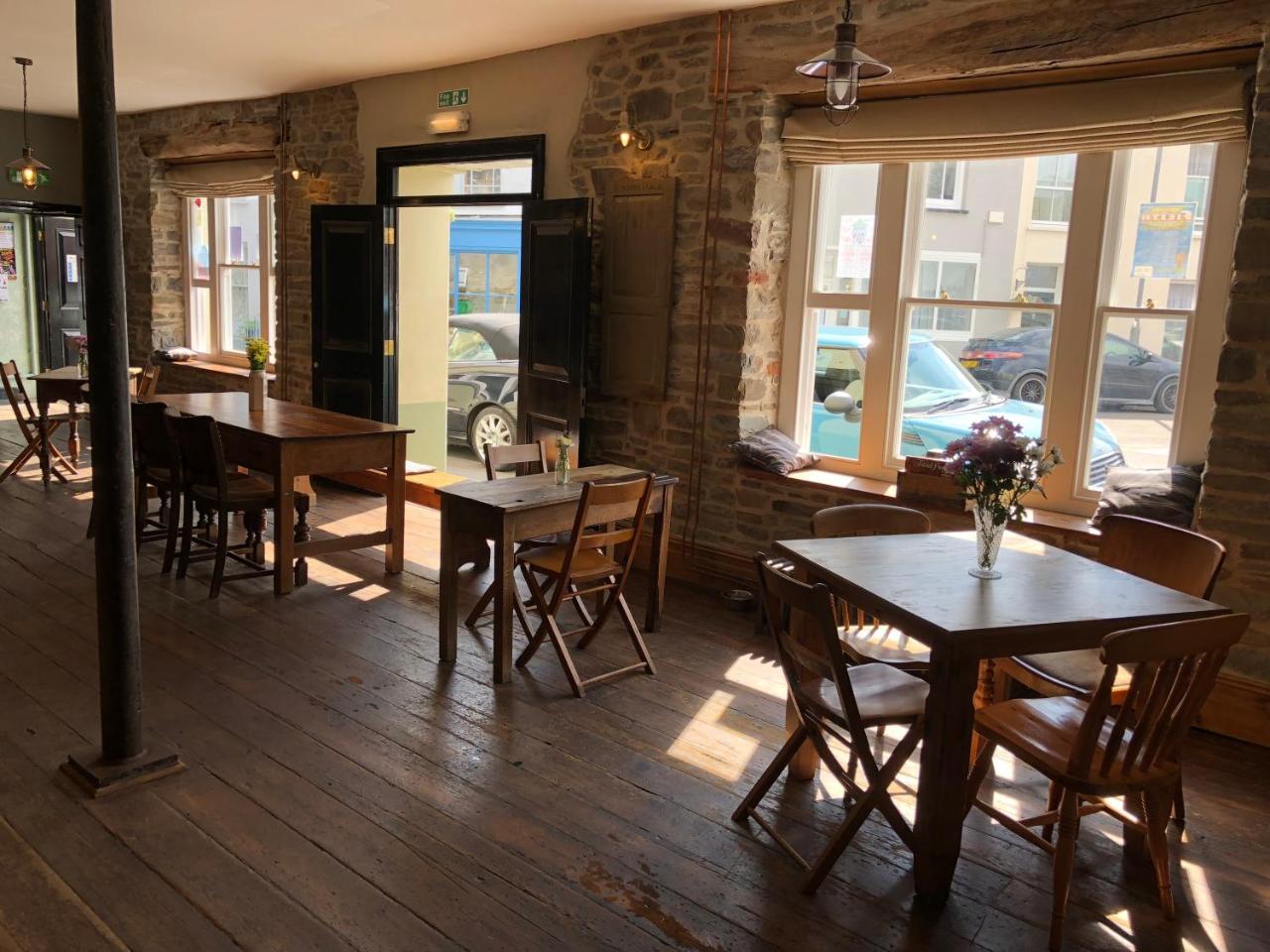 Inn At The Sticks Llanstephan  Bagian luar foto
